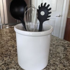 Kitchen Utensil Crock